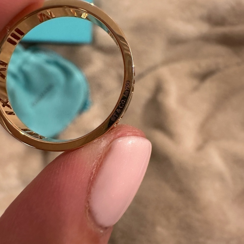 BRAND NEW Tiffany & Co. 18ct Rose Gold and Diamond Atlas Pierced Ring Size 7.5 - Picture 6 of 9